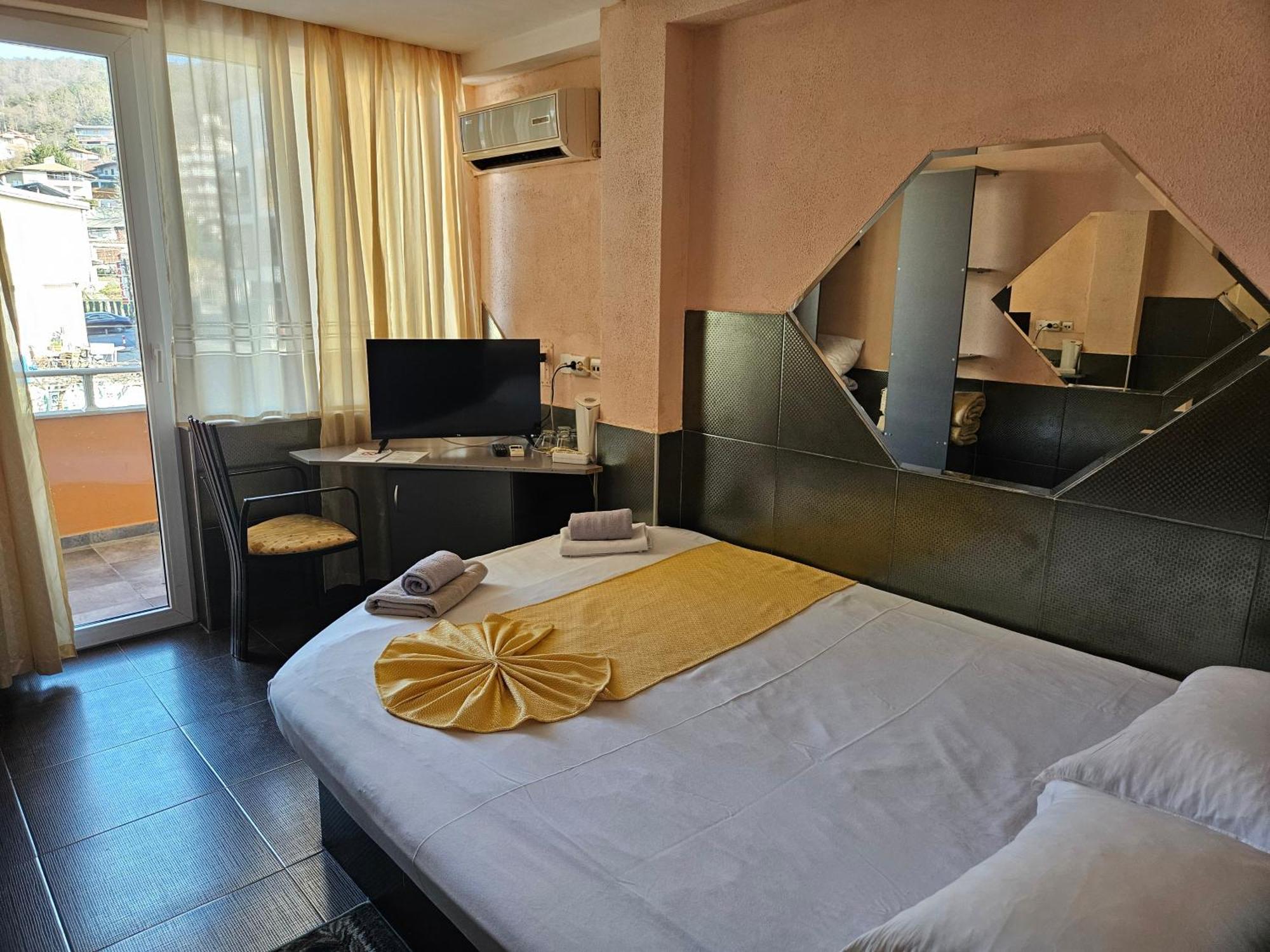 Paralax Hotel Varna Dış mekan fotoğraf